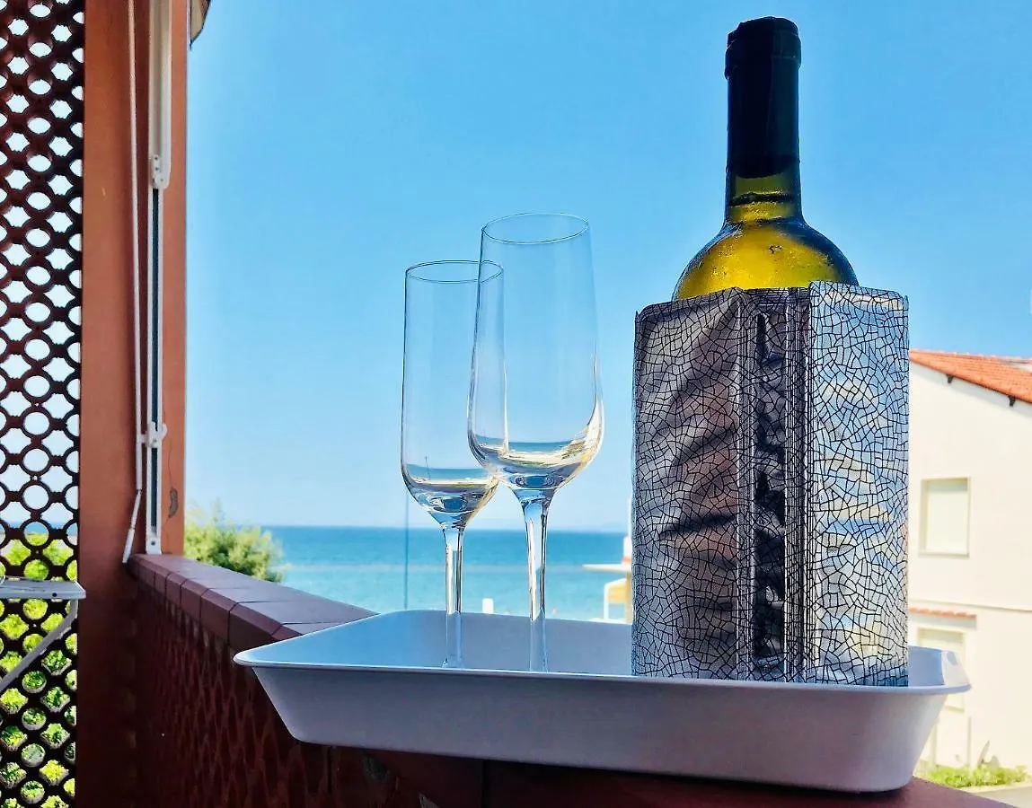 Holiday Home Arzilli Follonica Italia